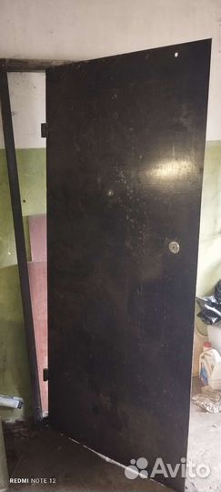 Дверь входная металлическая