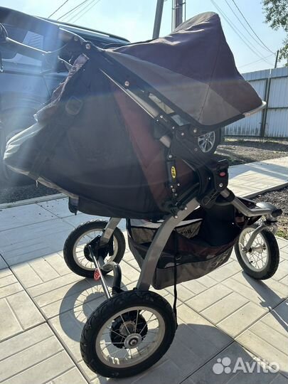 Коляска Bob revolution