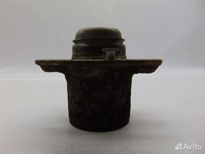 Ступица передняя левая A2043300425 Mercedes-Benz C