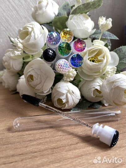 Щетка для ресниц и бровей