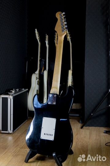 Электрогитара Fender Stratocaster, реплика
