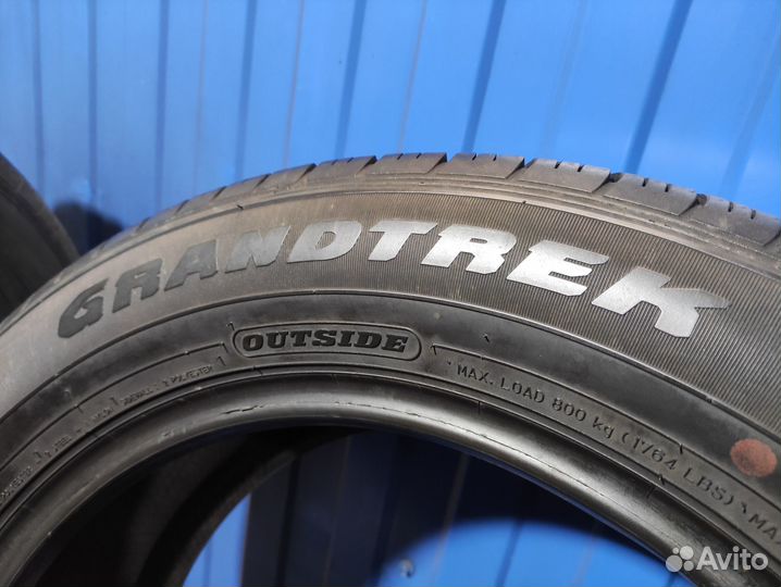 Dunlop Grandtrek ST30 225/60 R18