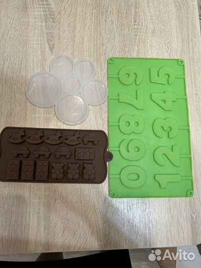 Поворотный столик для торта