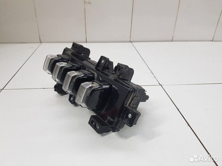 Фара противотуманная передняя (левая)