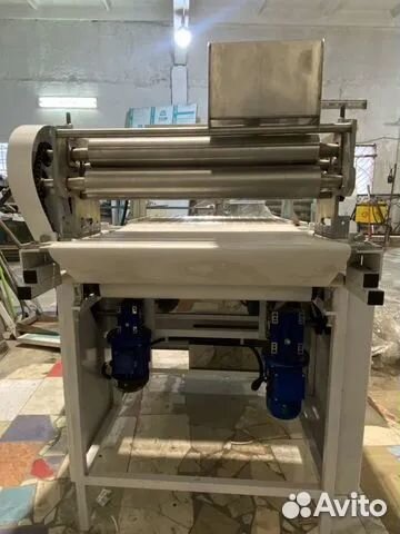 Машина намазки и посыпки мнп