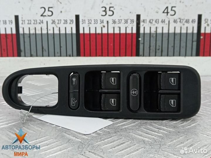 Блок управления стеклоподъемниками seat Toledo 2