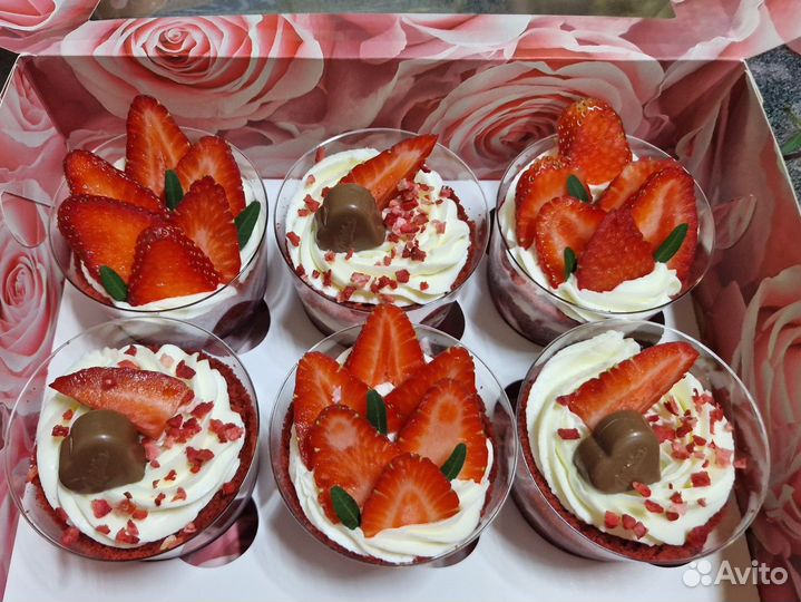 Трайфлы, капкейки на заказ