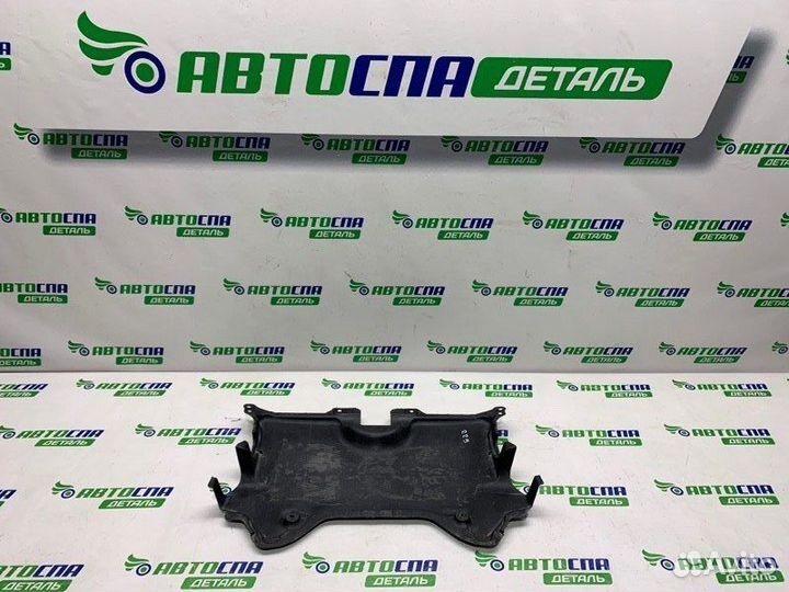 Защита двигателя Mercedes Benz C-Class W204