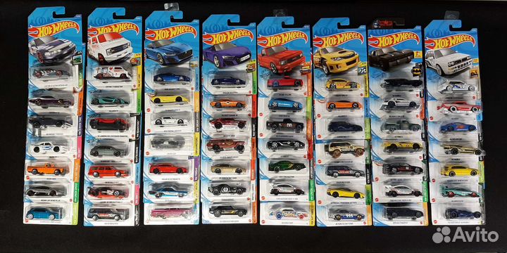 Hot wheels машинки