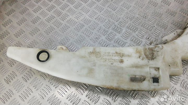 Бачок омывателя на Ford Focus 1