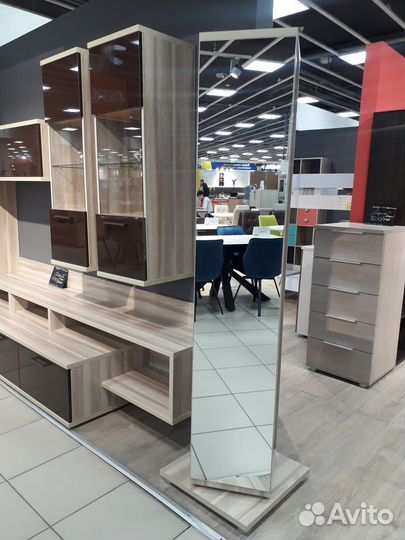 Зеркало-полка