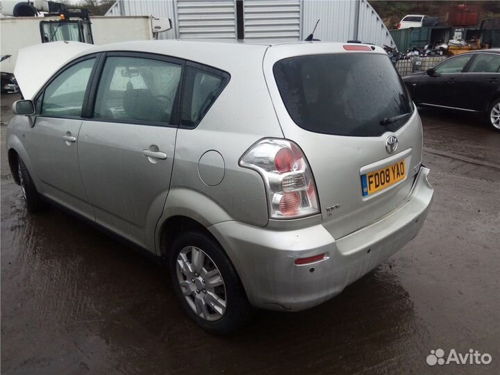 Разбор на запчасти Toyota Corolla Verso 2004-2009