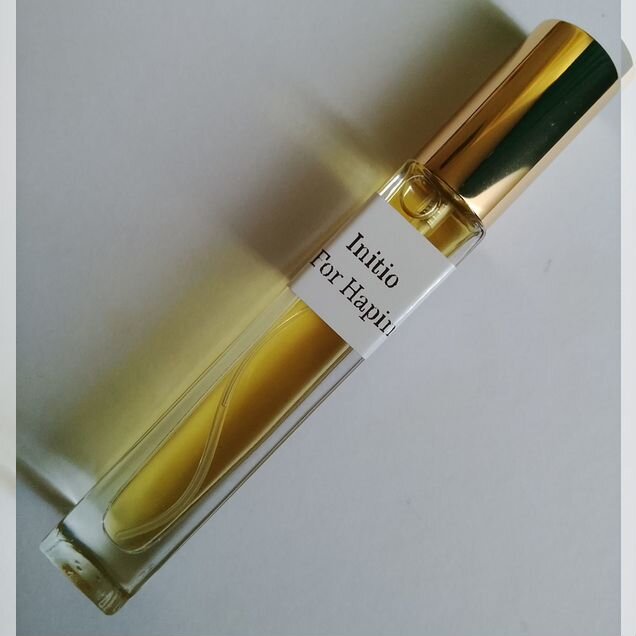 Ошеломительные шлейфовые духи Oud For Happiness