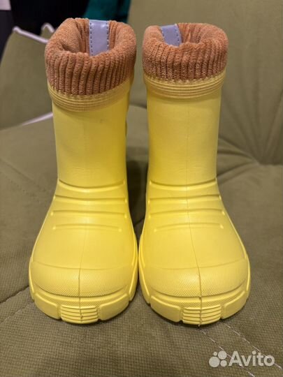 Детские резиновые сапоги 22 размер