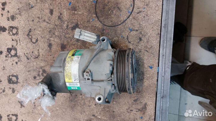 Компрессор на запчасти на опель астра н 1,6 1,8