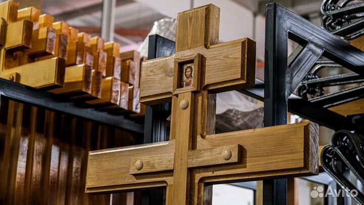 Крест на могилу