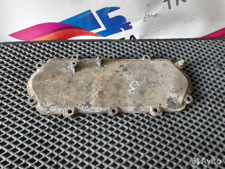 Крышка блока цилиндров