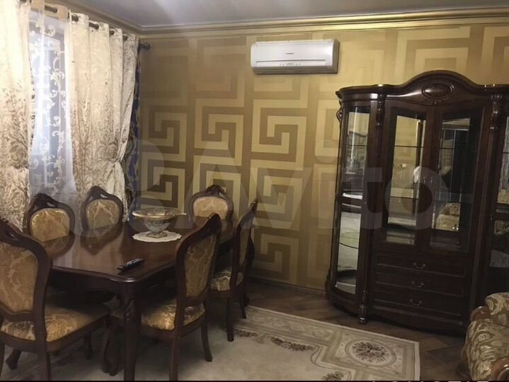 2-к. квартира, 85 м², 3/9 эт.