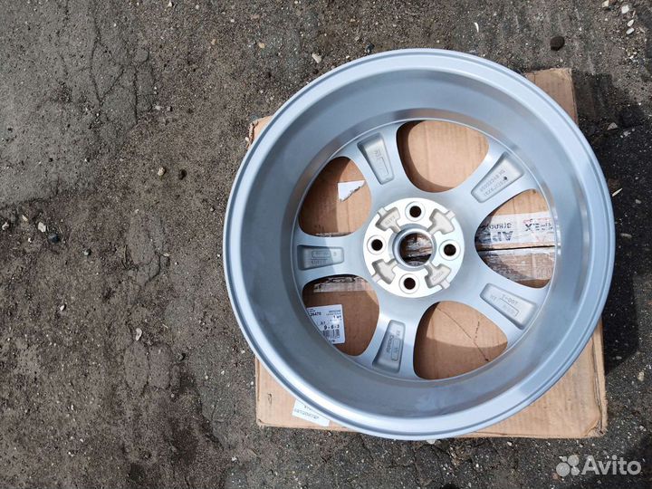 Диск колеса литой 1шт R16 Chevrolet Aveo