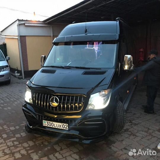 Решётка радиатора AMG Mercedes Sprinter W906