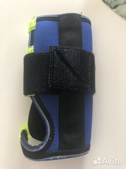 Бандаж компрессионный на лучезапястный сустав