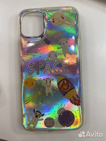 Чехлы для iPhone 11