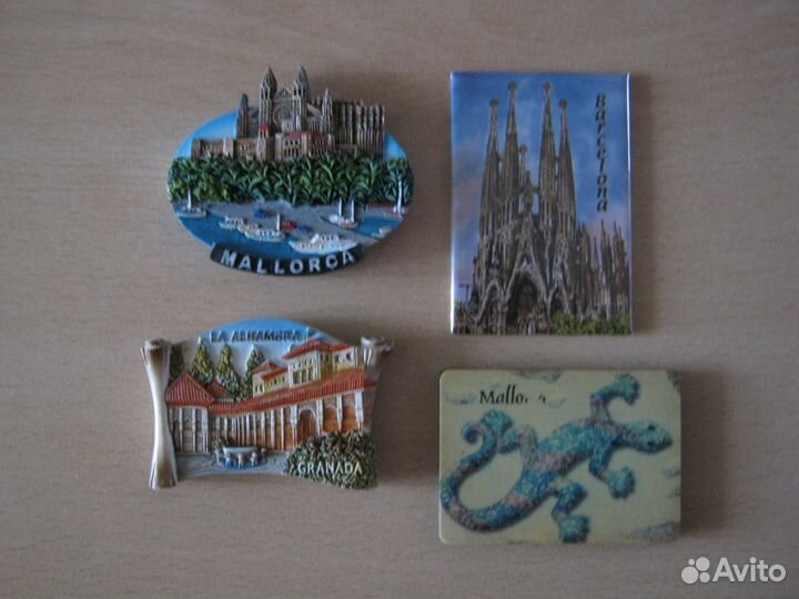 Магниты декоративные из разных стран - 17 штук