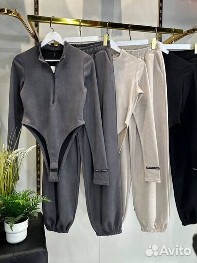 Спортивный костюм женский двойка