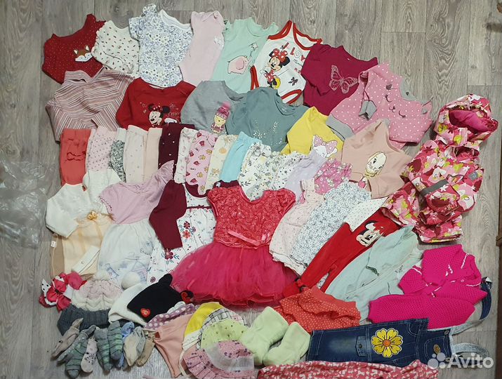 Пакет вещей на девочку с рождения до года