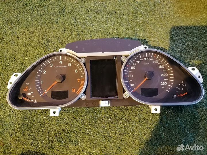 Спидометр (панель приборов) 4F0920900R Audi A6 C6