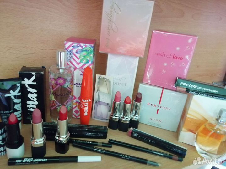 Туалетная вода, помада, тушь Avon