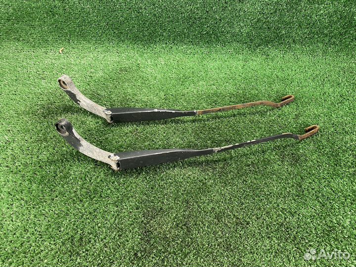 Поводок дворников Chery Amulet