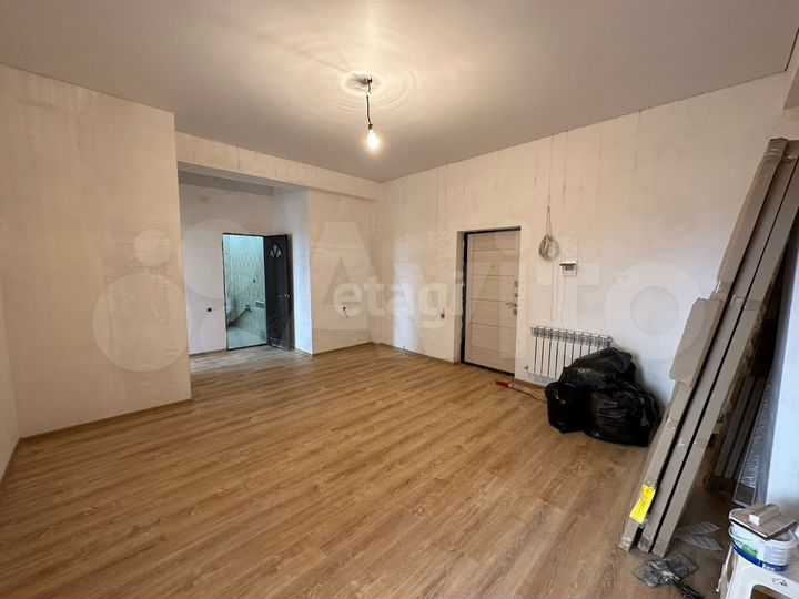 2-к. квартира, 89 м², 6/10 эт.