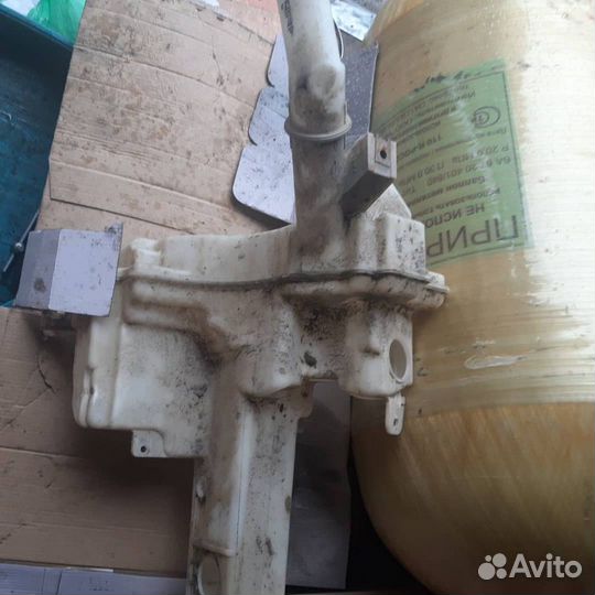 Бачок омывателя мазда 3 бк