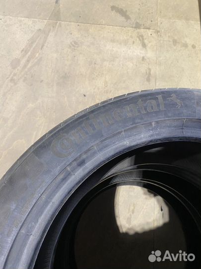 Continental PremiumContact 6 235/45 R18 98Y