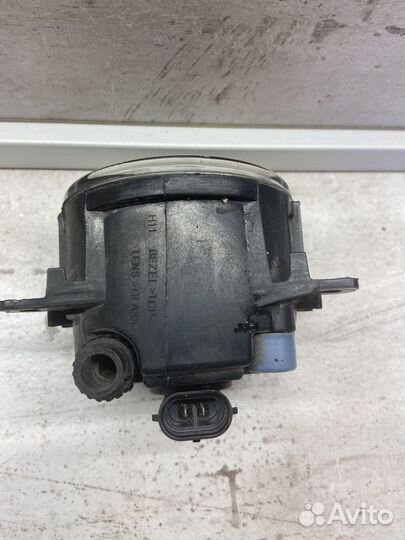 Противотуманка Форд Фокус 3