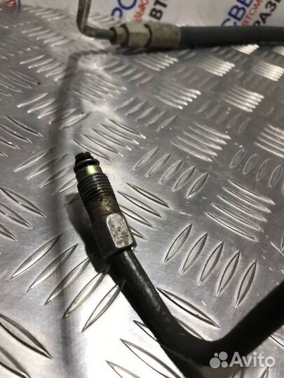 Трубка гур Nissan Teana J31