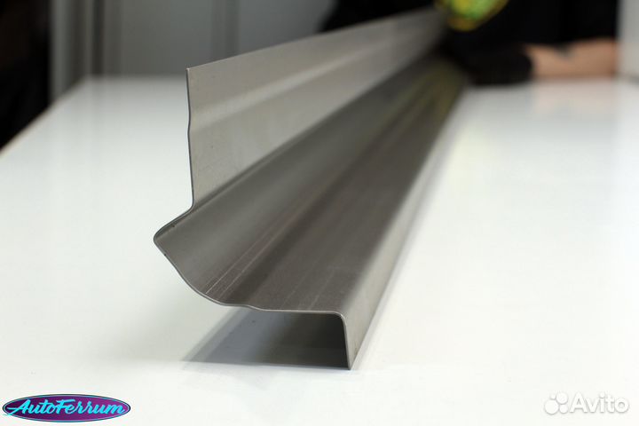 Пороги кузовные Hyundai Grand Starex H1 ремонтные