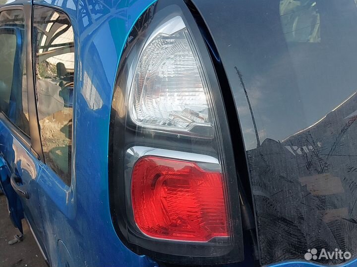 Фонарь задний левый, правый для Citroen C3 Picasso