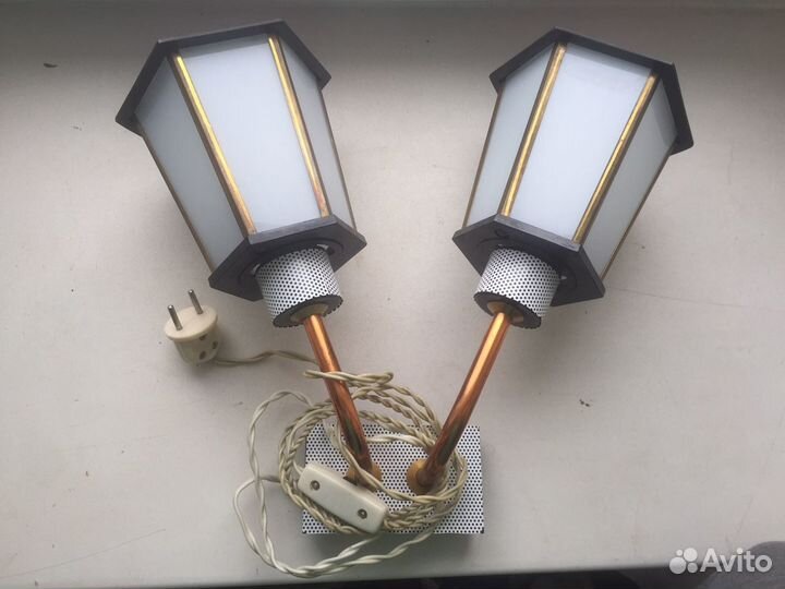 Светильник навесной двойной