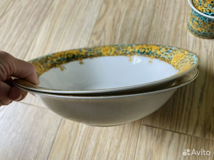 Набор столовой посуды на 12 персон