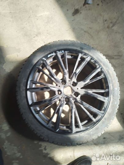 Диск литой R18 BMW 5 G30
