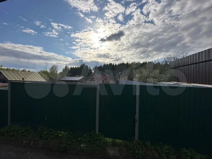 Дача 27 м² на участке 6 сот.