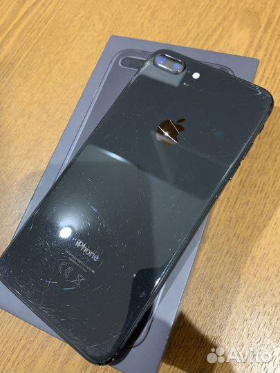iPhone 8 Plus, 64 ГБ