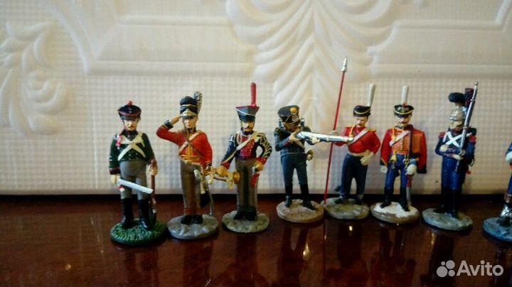 Коллекционные оловянные миниатюры солдат