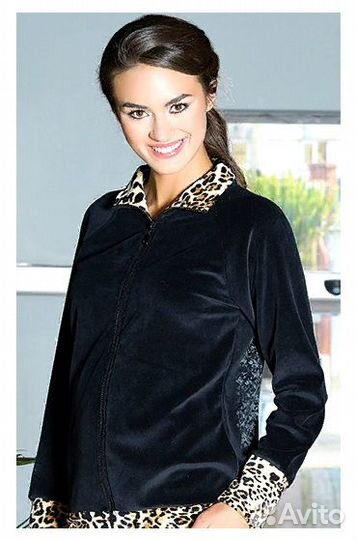 Женский костюм с брюками