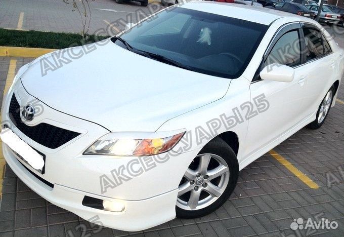 Реснички на фары Toyota Camry 40 2006-2008г