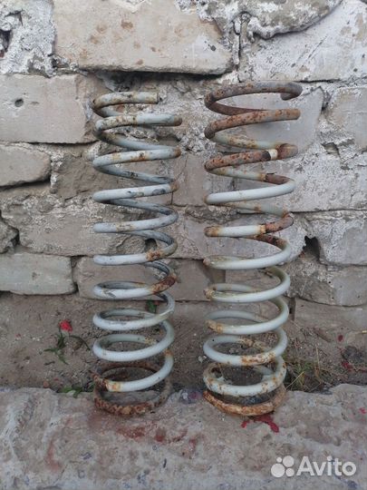 Задние пружины ваз 2110