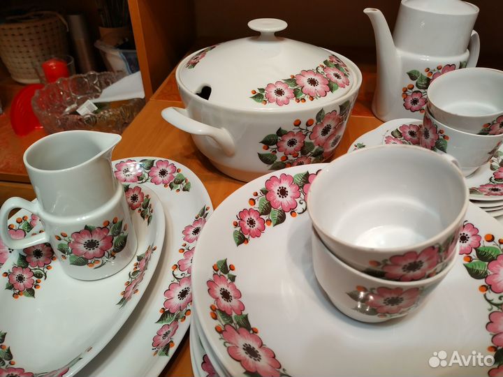 Сервиз столовый 