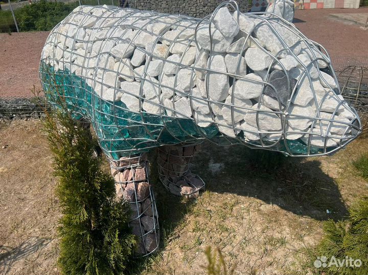 Скульптура из металла для дома и сада